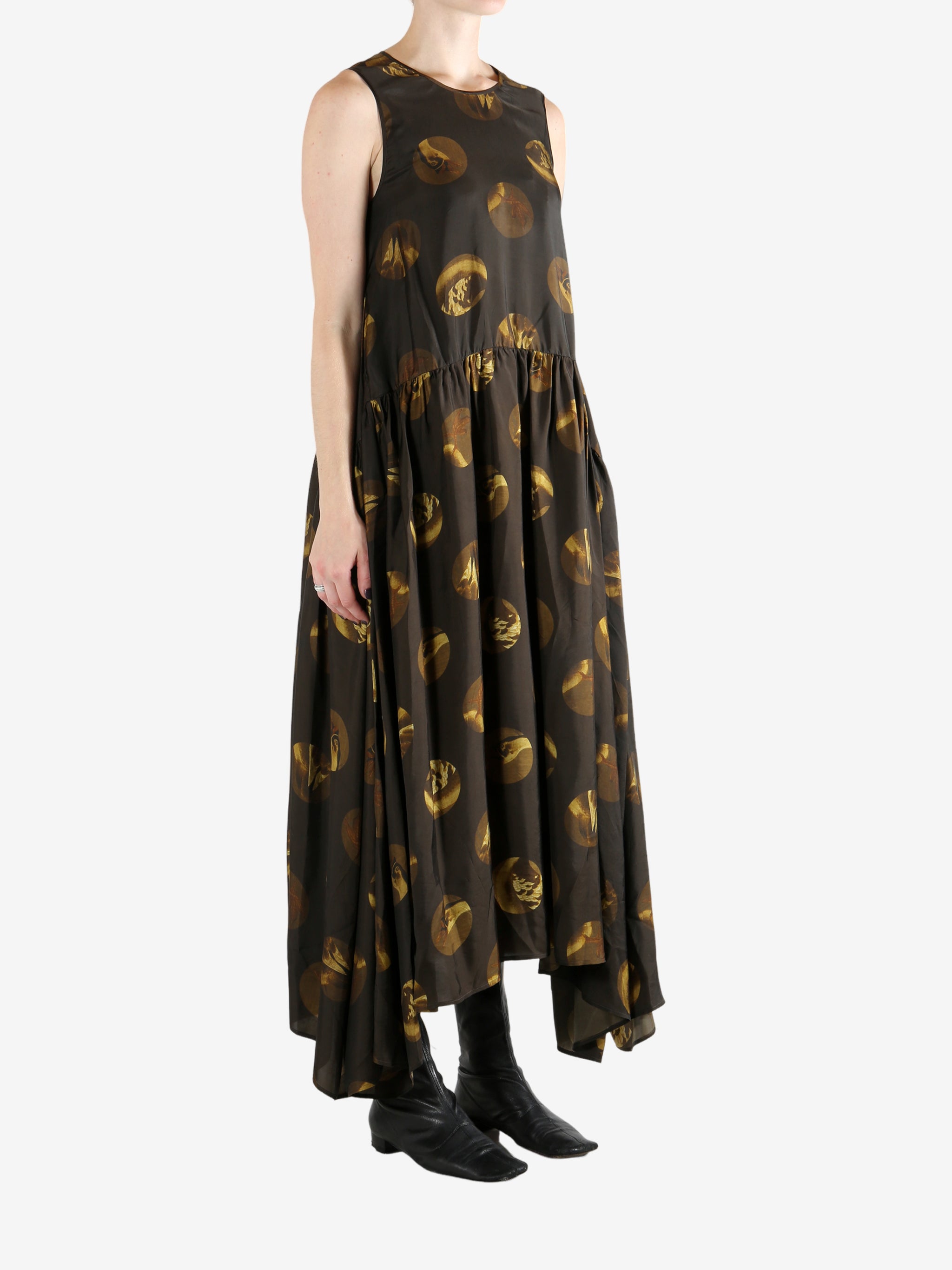 Brown dress, full body view