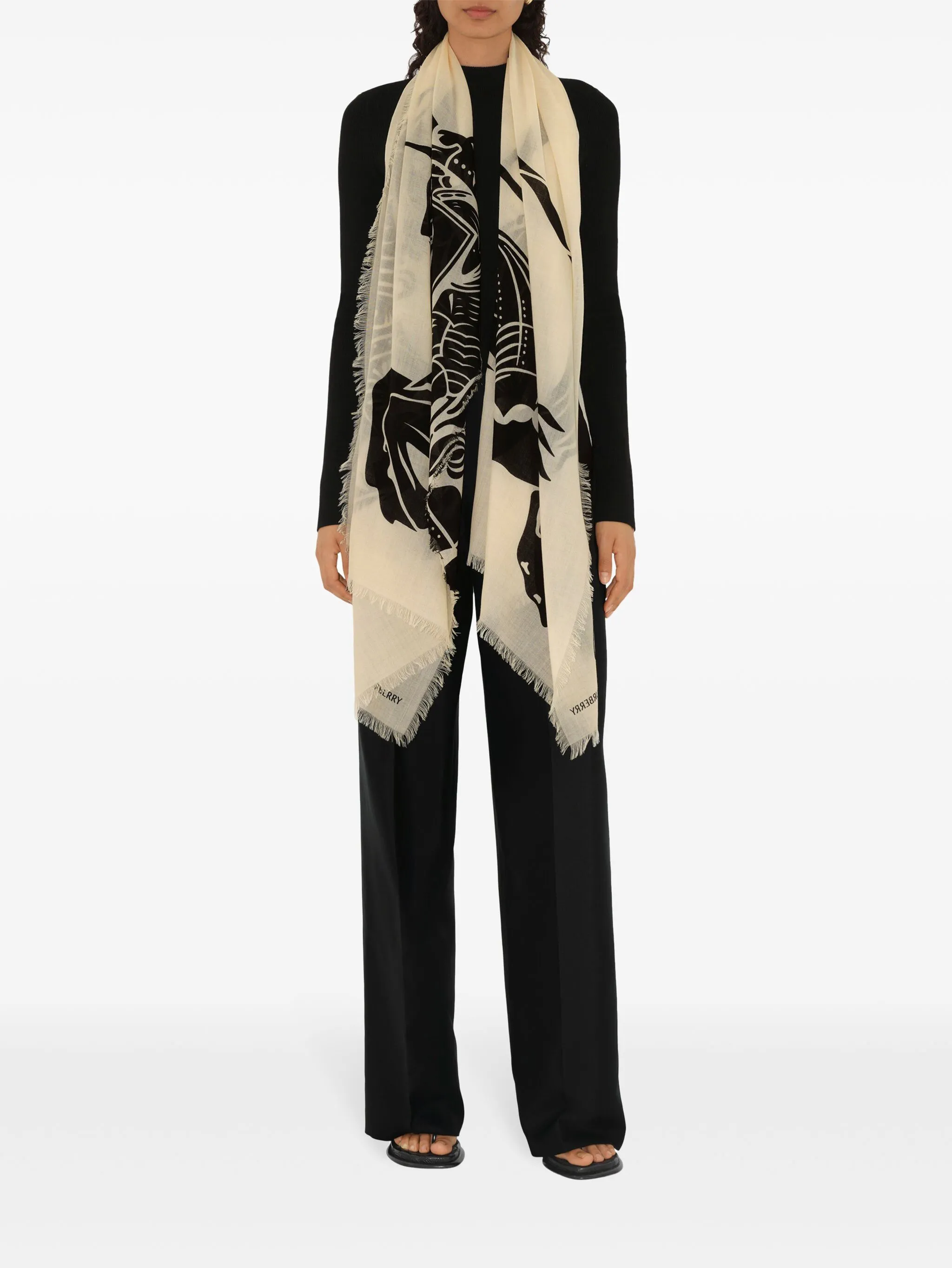 Black scarve, full body view